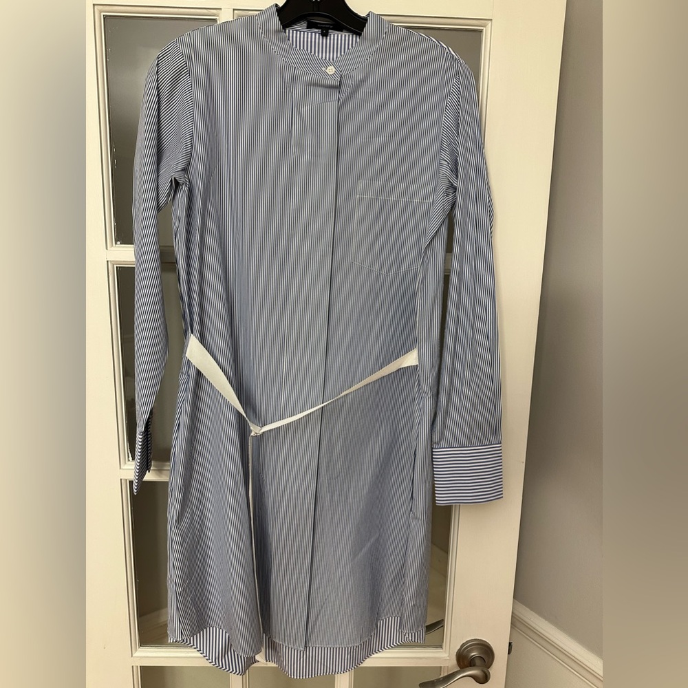 Women’s dress